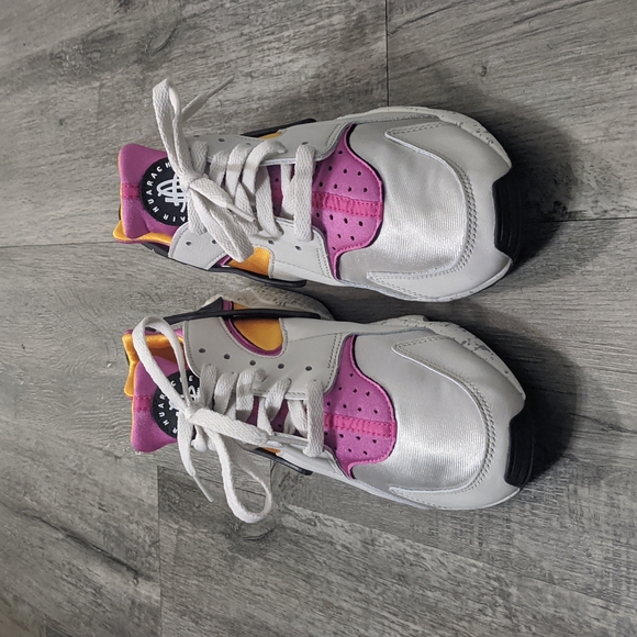 nike huarache run 91